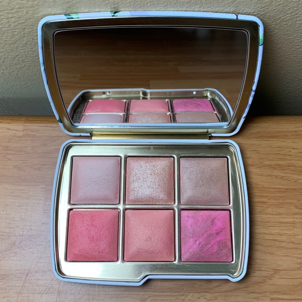 Hourglass Lighting Edit Unlocked - SWAN - Like New, No Box - Picture 4 of 6